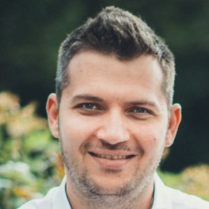 is a freelance video editor, owner and post-production coordinator of Veedyou Media – a company offering video editing services to videographers, marketing agencies, video production studios or brands all over the globe. I can catch up with him on his blog or on LinkedIn Cristian Stanciu