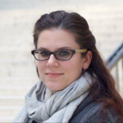 Danielle Antosz is a Senior Content Marketer at Close with more than a decade of experience in marketing and SEO. Danielle Antosz