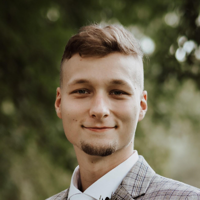 David Fačko serves as an SEO and Content specialist at Billdu, globally recognized as one of the top-rated invoicing software for freelancers and small businesses. David Fačko