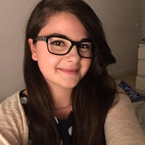 is a freelance content writer and SEO strategist for B2B and B2C brands specializing in Business, Digital Marketing, SaaS, Tech, and Mental Health. Born in Transylvania, raised in Texas, and transplanted to Barcelona, Ioana’s next move has taken her to sunny Mexico.  Ioana Wilkinson