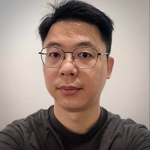 Jason has been a Site Manager for more than eight years and has spent most of his time working with Internet Marketing and Outreaching. He also loves to explore new ways to grow online. Jason Chow