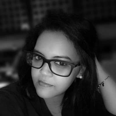 is the Owner & Head of Growth at Myndset, a content marketing solution provider for SaaS & Startups. She is a passionate digital entrepreneur and she’s been building and growing digital assets since 2014. You can connect with her on <a href="https://instagram.com/iamnatcaesar/" target="_blank" rel="noreferrer">Instagram</a> or <a href="https://twitter.com/natcaesar85/" target="_blank" rel="noreferrer">Twitter</a>. Nat Caesar